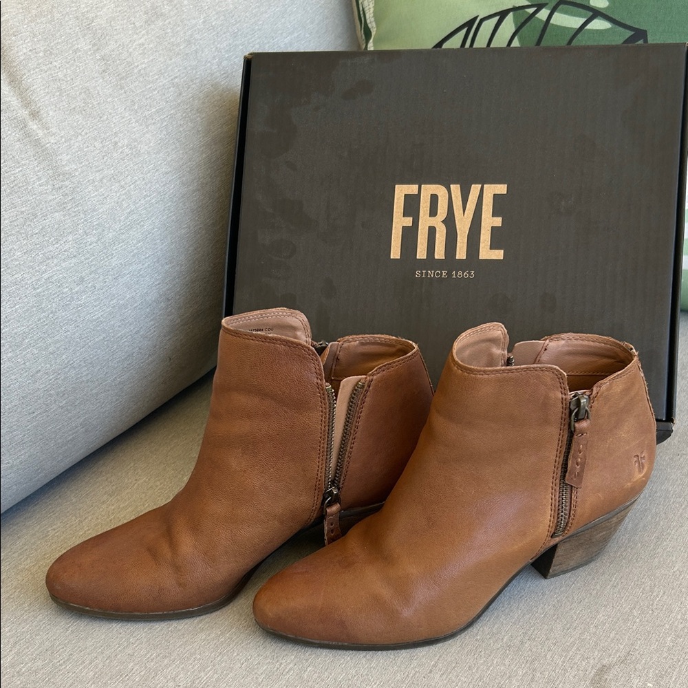 Frye Tan Leather Ankle Booties